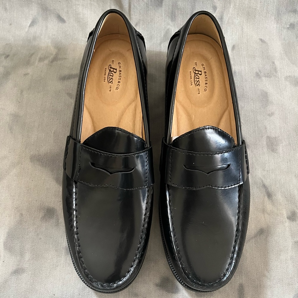 G.H. Bass and Co. Larson Weejuns Loafers - Picture 3 of 10